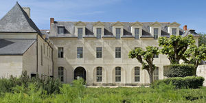 abbaye-de-fontevraud-facade-3